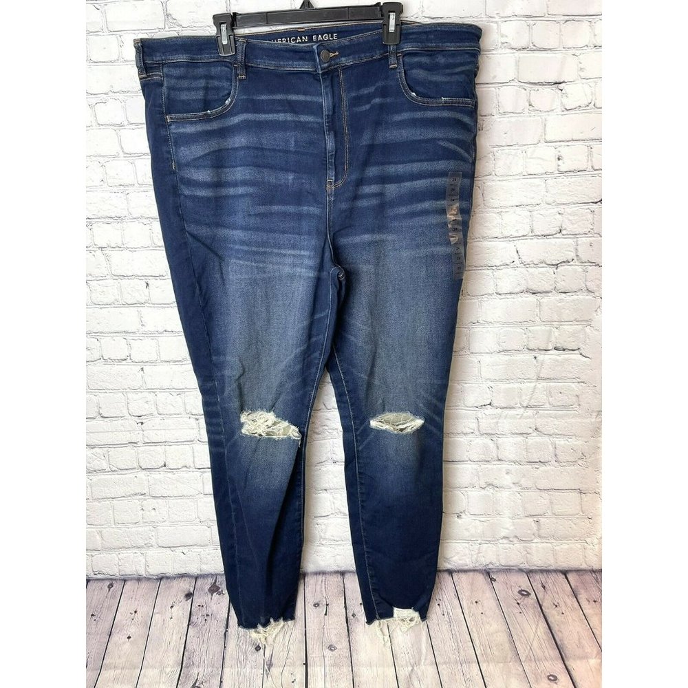 American Eagle super high rise jegging size 24 R distressed dark wash